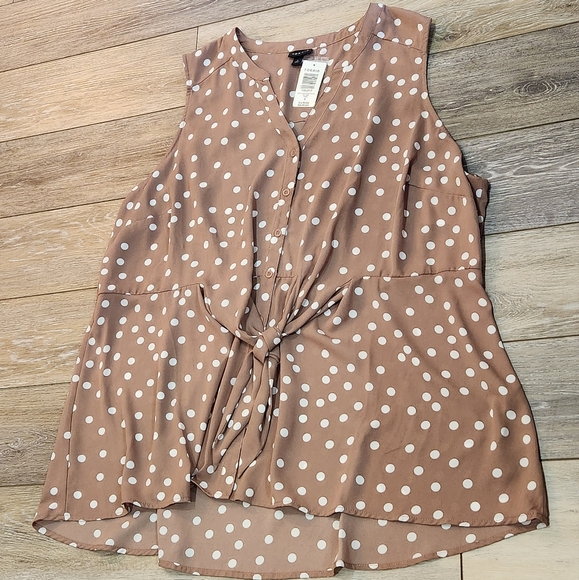 Tops - Torrid beige and white polkadot peplum sleeveless sheer top
